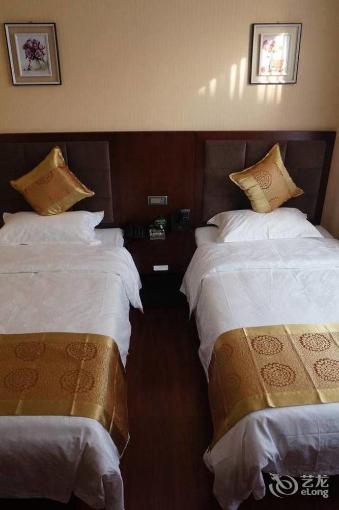 Sunshine Holiday Hotel Liaocseng Kültér fotó