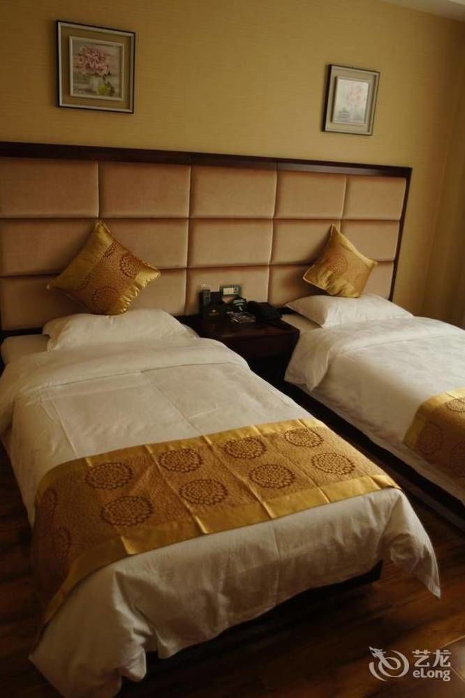 Sunshine Holiday Hotel Liaocseng Kültér fotó